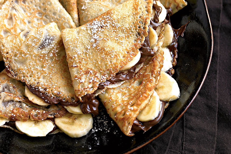banana chocolate crepes