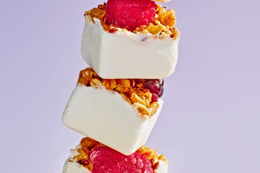 chocolate berry yogurt parfait