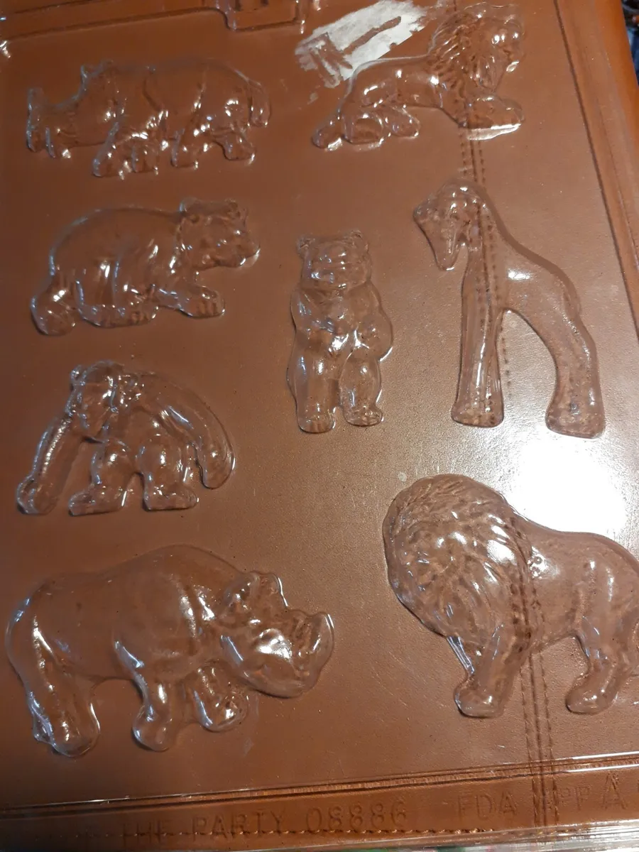 animal chocolate molds
