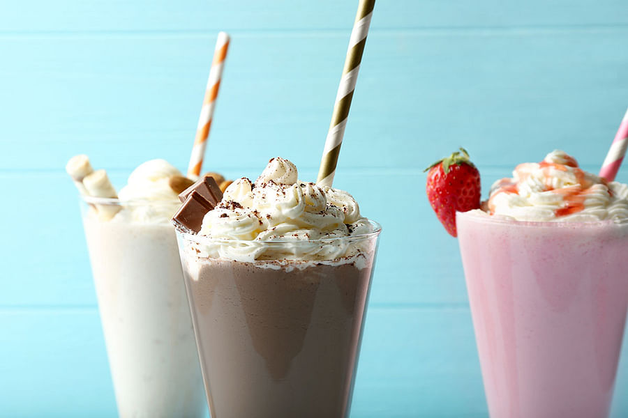 Classic Chocolate Malt Milkshake